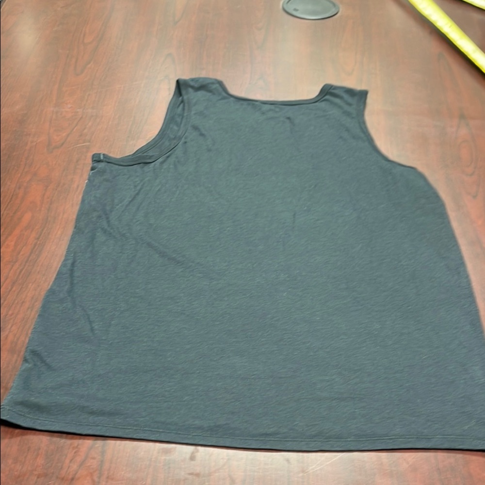 Like New, Unisex Nike Black Tank Top - Picture 7 of 7